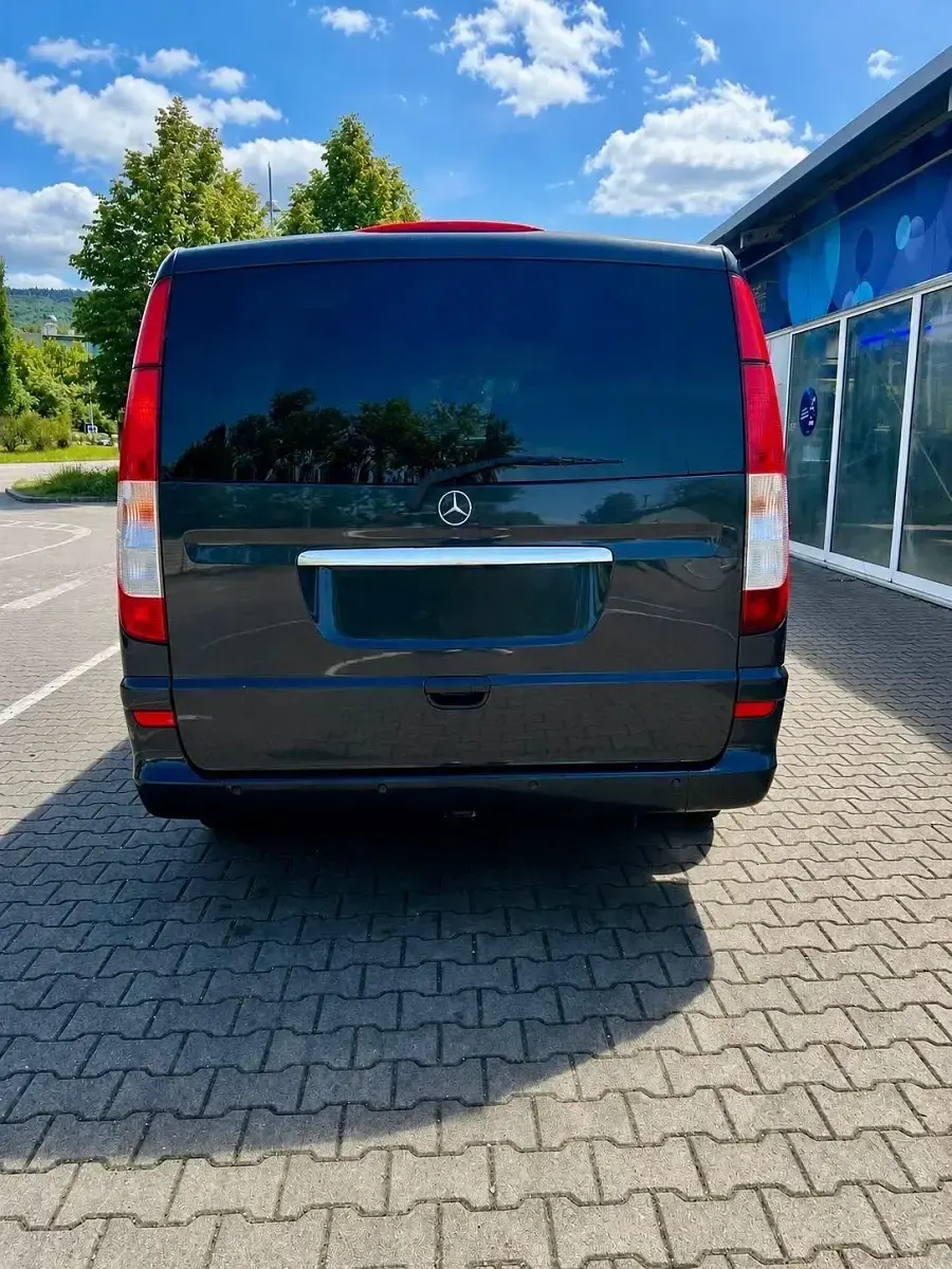 Gebraucht Mercedes Viano 150 PS (110 kW) 2005 Schwarz Van / Kleinbus