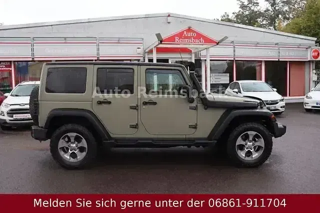 Gebraucht Jeep Wrangler Sahara 200 PS (147 kW) 2017 Grau SUV