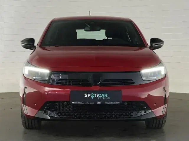 Gebraucht Opel Corsa 101 PS (74 kW) 2024 Rot Kleinwagen
