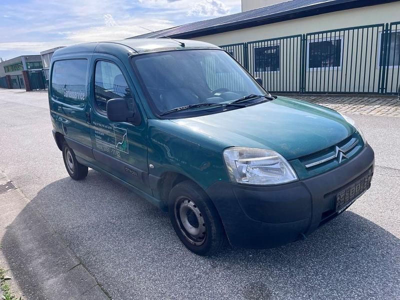 Gebraucht Citroën Berlingo 75 PS (55 kW) 2007 Grün Van / Kleinbus