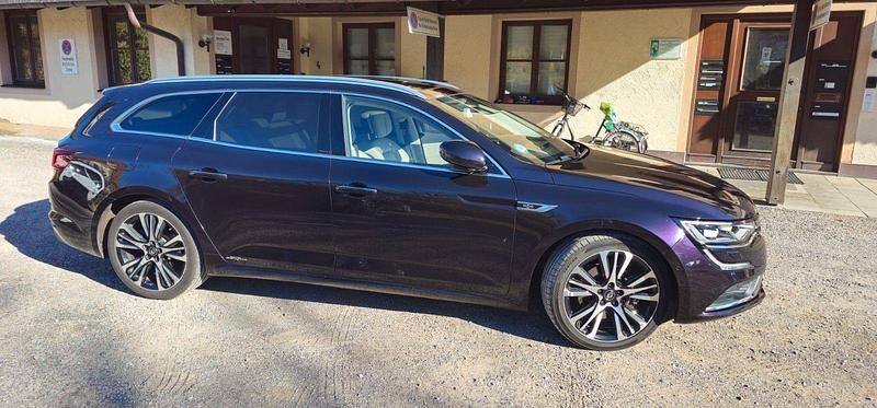 Gebraucht Renault Talisman Initiale Paris 160 PS (117 kW) 2017 Violet Kombi