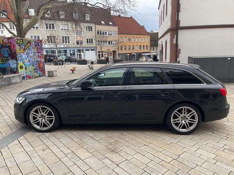 Gebraucht Audi A6 204 PS (150 kW) 2014 Schwarz Kombi