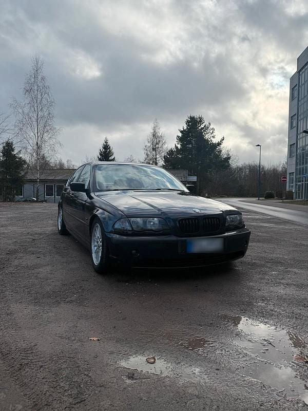 Gebraucht BMW 328 192 PS (141 kW) 1998 Blau Limousine