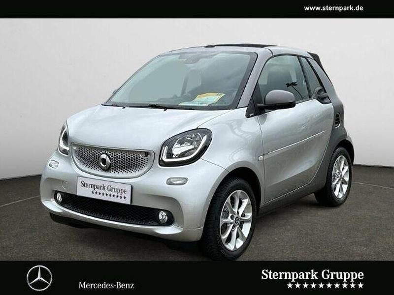 Silber Gebraucht 2018 Smart ForTwo Cabrio Passion Cabrio | 17.980 € (Etwas zu teuer) - Bild 1/4