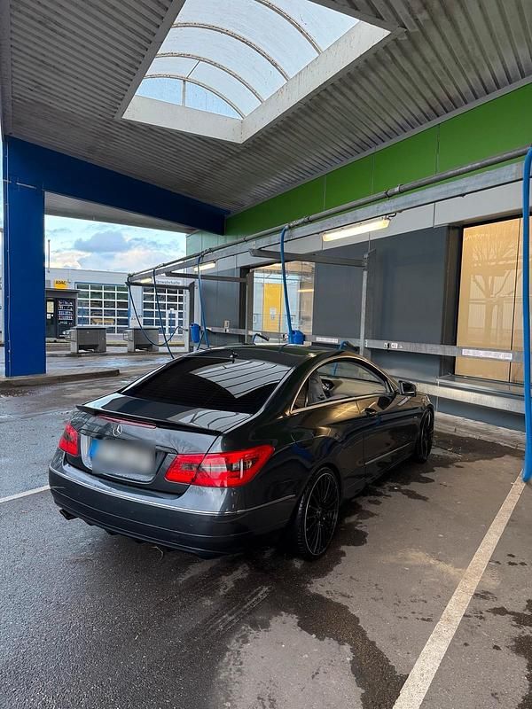 Second-hand Mercedes E200 184 CP (135 kW) 2012 Coupe