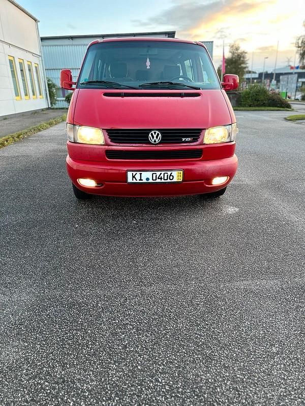 Rot Gebraucht 1999 VW T4 Van | 3.600 € - Bild 1/4