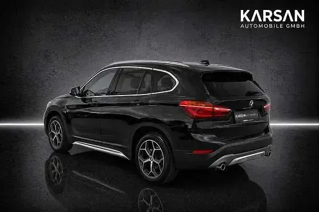 Używany BMW X1 xLine 192 KM (141 kW) 2018 Czarny SUV