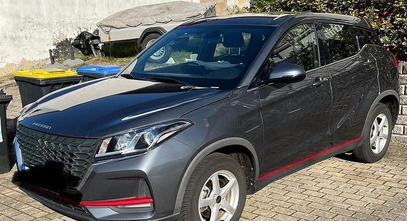 Gebraucht DFSK Fengon 105 PS (77 kW) 2024 Silber Limousine