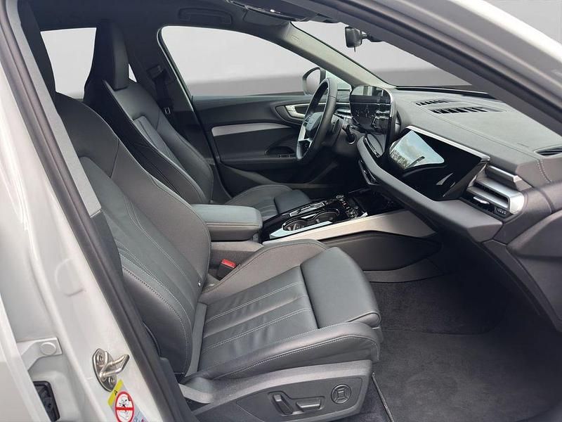 Gebraucht Audi A5 Ambiente 204 PS (150 kW) 2025 Weiß Kombi