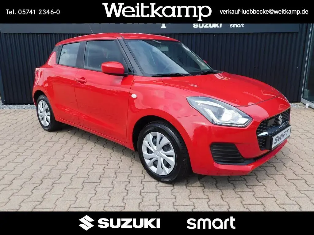 Gebraucht Suzuki Swift Club 83 PS (61 kW) 2023 Rot Kleinwagen