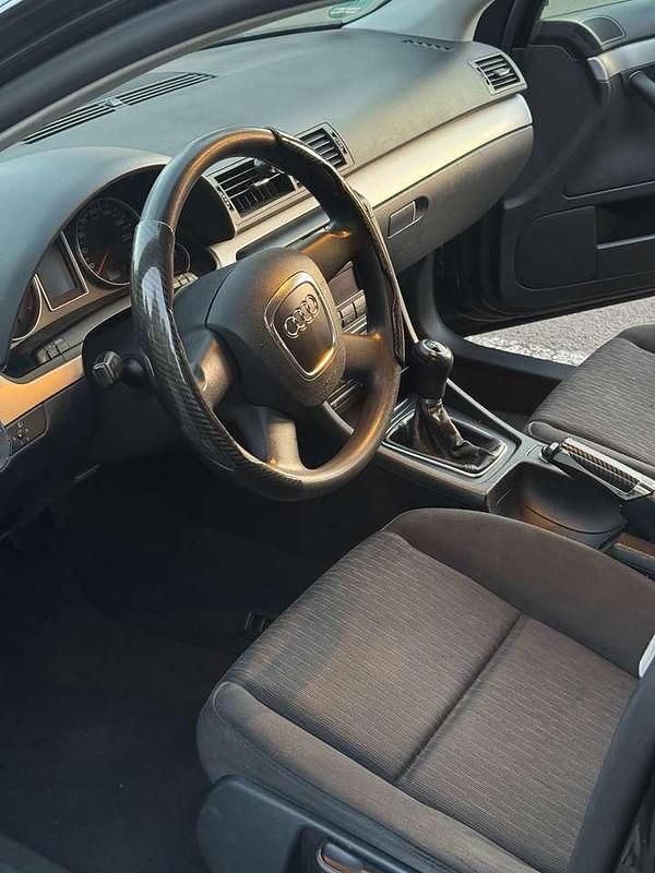 Schwarz Gebraucht 2006 Audi A4 Kombi | 1.500 € (Superpreis) - Bild 1/4