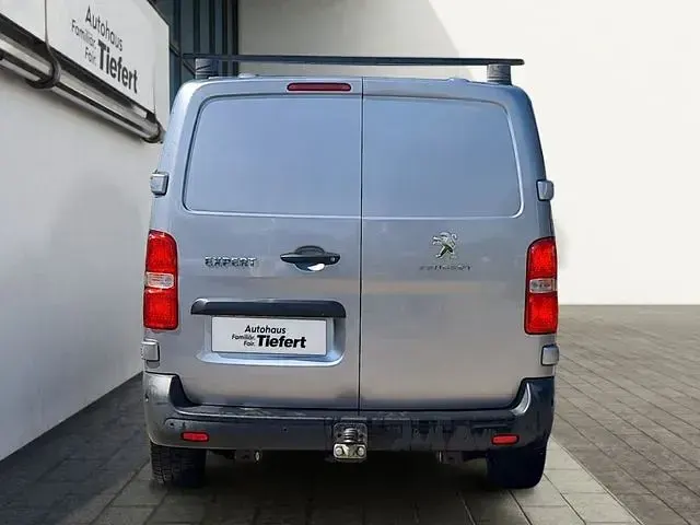 Gebraucht Peugeot Expert Premium 177 PS (130 kW) 2021 Grau Van