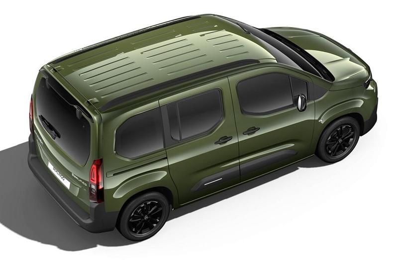 Neu Citroën Berlingo 102 PS (75 kW) 2025 Grün metallic Van / Kleinbus