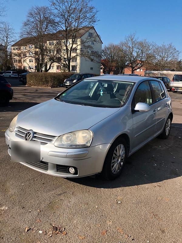 Gebraucht VW Golf V 105 PS (77 kW) 2007 Silber Limousine