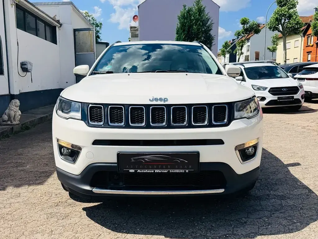 Gebraucht Jeep Compass Limited 120 PS (88 kW) 2018 Weiß SUV