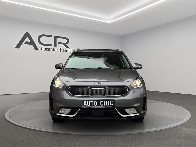 Gebraucht Kia Niro Spirit 105 PS (77 kW) 2019 Grau SUV