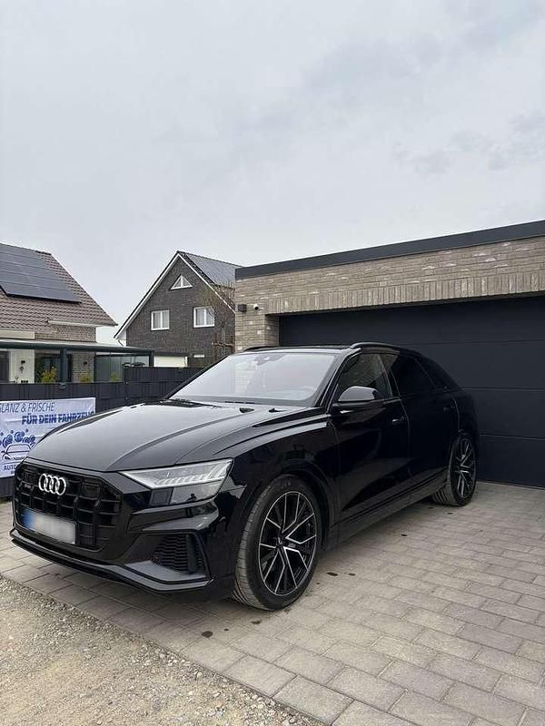 Gebraucht Audi SQ8 Comfort 435 PS (319 kW) 2019 Schwarz SUV
