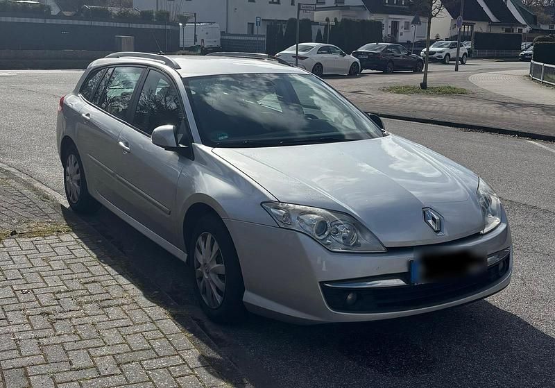 Gebraucht Renault Laguna III 131 PS (96 kW) 2008 Silber Kombi