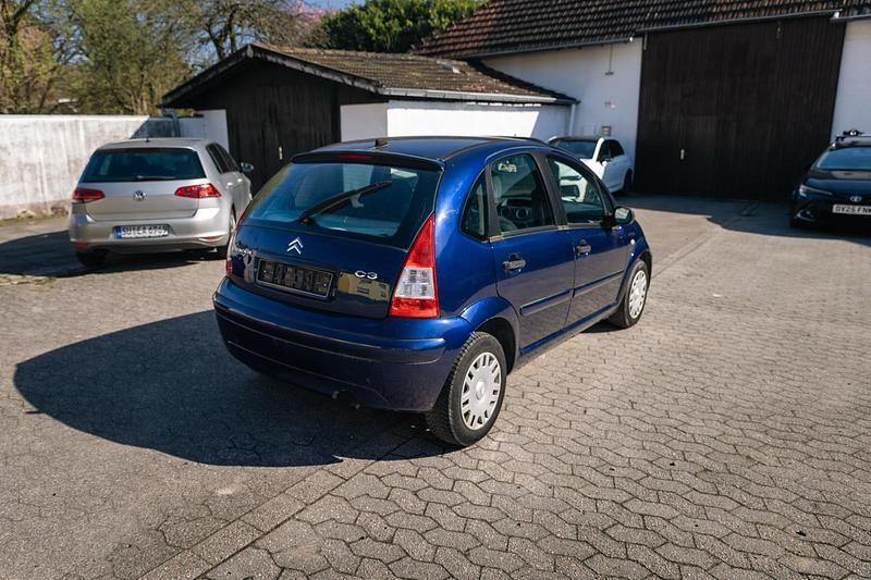 Gebraucht Citroën C3 73 PS (53 kW) 2007 Blau Kleinwagen