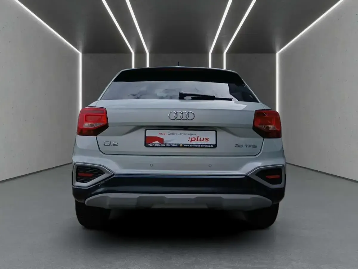 Gebraucht Audi Q2 Sport 150 PS (110 kW) 2025 Tausilber metallic SUV