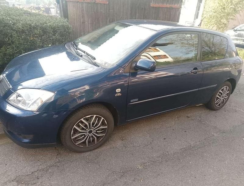 Gebraucht 2004 Toyota Corolla Luna Limousine | 750 € (Guter Preis) - Bild 1/4