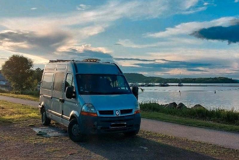 Gebraucht Renault Master 114 PS (83 kW) 2006 Silber Van / Kleinbus