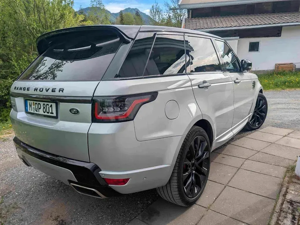 Gebraucht Land Rover Range Rover Sport 400 PS (294 kW) 2020 Silber SUV