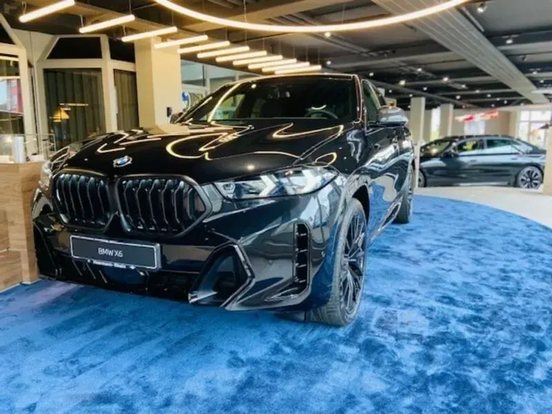 Neu BMW X6 Comfort Edition 352 PS (258 kW) 2026 Schwarz SUV