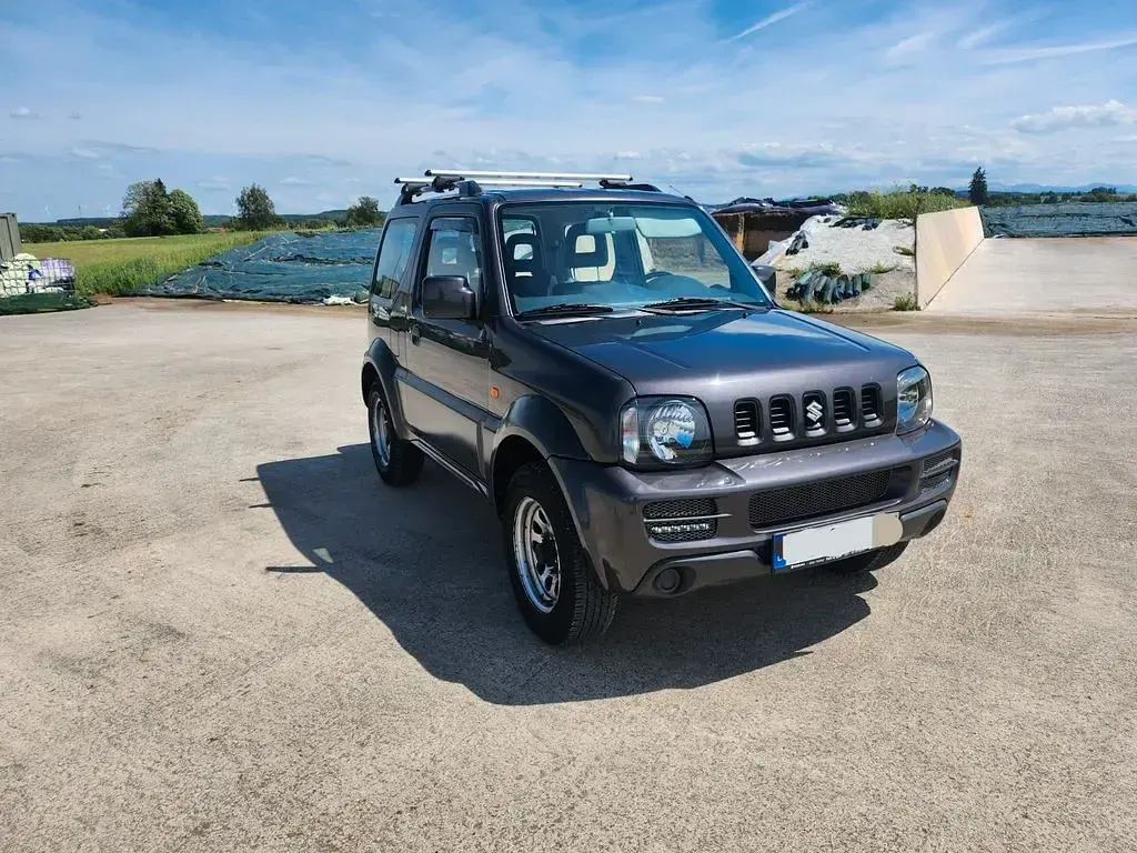 Gebraucht Suzuki Jimny 86 PS (63 kW) 2012 Grau SUV