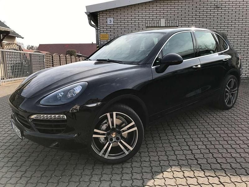 Schwarz Gebraucht 2013 Porsche Cayenne SUV | 22.850 € - Bild 1/4