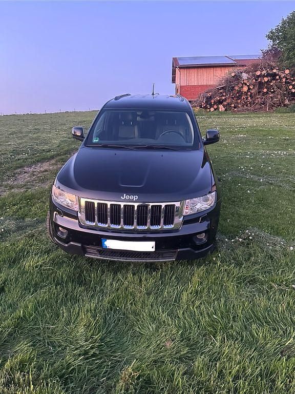 Schwarz Gebraucht 2013 Jeep Grand Cherokee Overland SUV | 20.000 € (Etwas zu teuer) - Bild 1/4