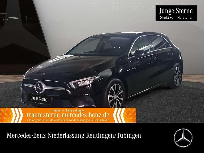 Schwarz Gebraucht 2021 Mercedes A200 Progressive Limousine | 25.990 € (Fairer Preis) - Bild 1/3