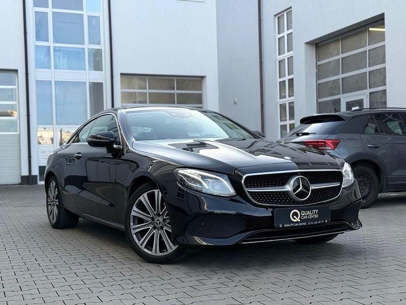 Gebraucht Mercedes E200 184 PS (135 kW) 2018 Schwarz Coupé