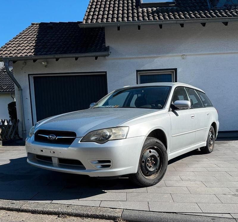 Gebraucht Subaru Legacy Comfort 165 PS (121 kW) 2004 Silber Kombi