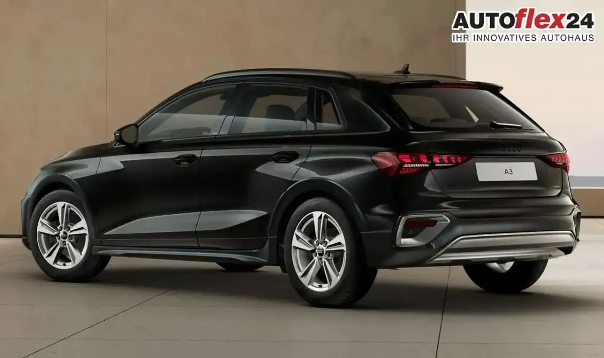 Nowe Audi A3 204 KM (150 kW) 2026 Czarny SUV