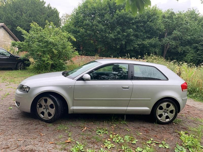 Silber Gebraucht 2007 Audi A3 Coupé | 5.500 € (Fairer Preis) - Bild 1/4