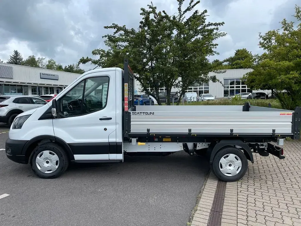 Neu Ford Transit Trend 165 PS (121 kW) 2026 Weiß