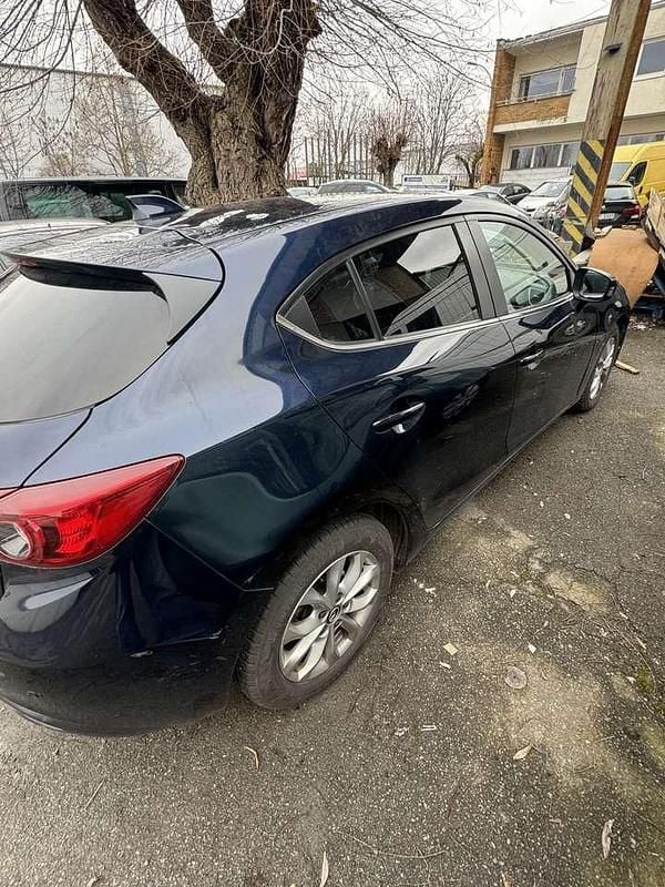 Gebraucht Mazda 3 Center-Line 150 PS (110 kW) 2014 Mitternachtsblau metallic Kleinwagen