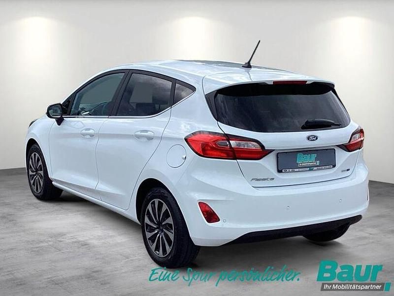 Gebraucht Ford Fiesta Titanium 125 PS (91 kW) 2023 Frozen white Kleinwagen