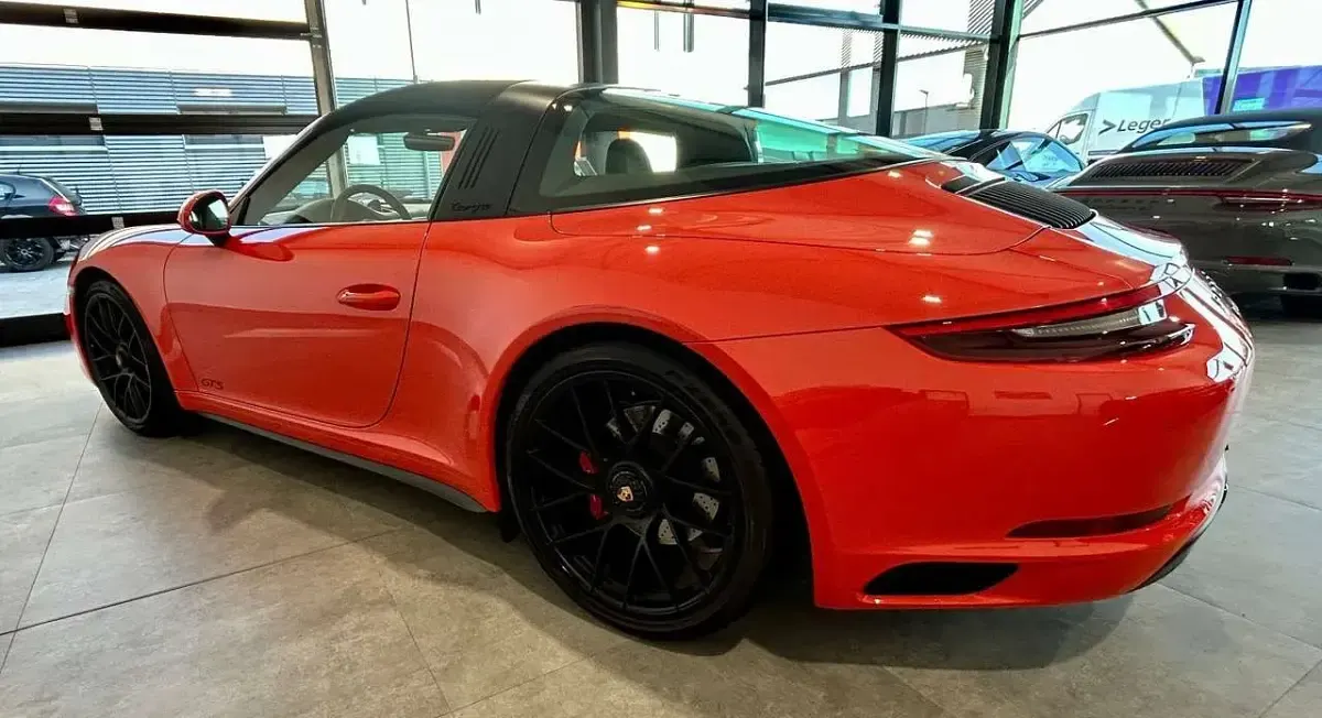 Gebraucht Porsche 991 450 PS (330 kW) 2018 Lavaorange Cabrio