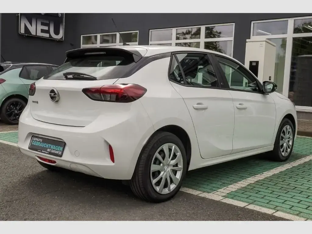 Gebraucht Opel Corsa-e Edition 100 kW (136 PS) 2023 Weiss Kleinwagen