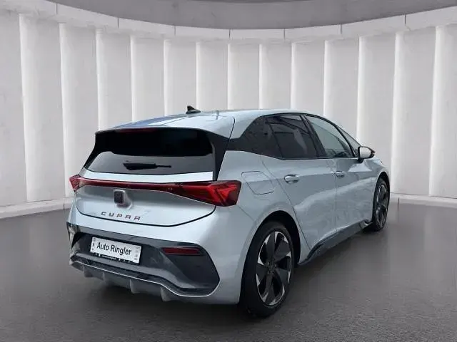 Gebraucht Cupra Born 169 kW (231 PS) 2026 Geyser silver Kleinwagen