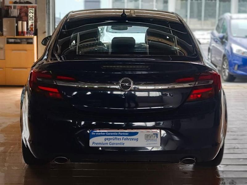 Gebraucht Opel Insignia 194 PS (142 kW) 2015 Blau Limousine