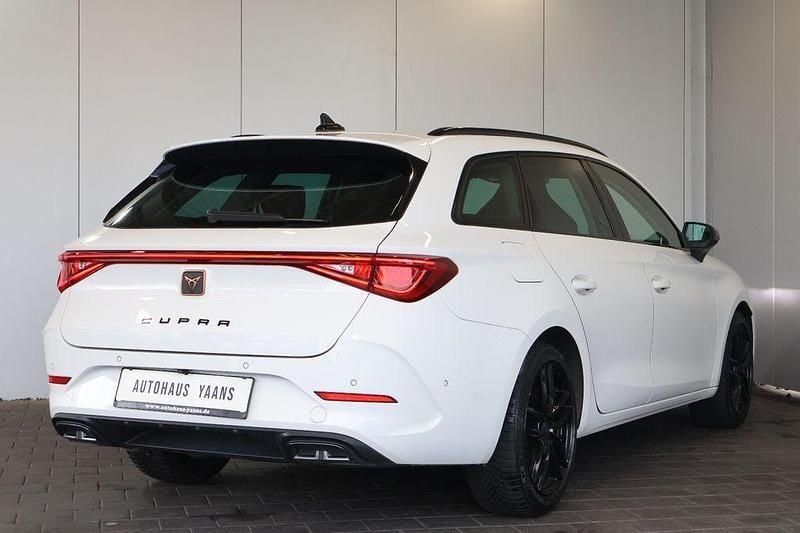Gebraucht Cupra Leon 150 PS (110 kW) 2023 Weiß Limousine