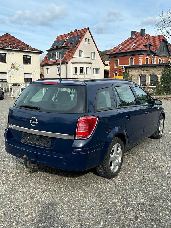 Gebraucht Opel Astra 125 PS (91 kW) 2005 Blau Kombi