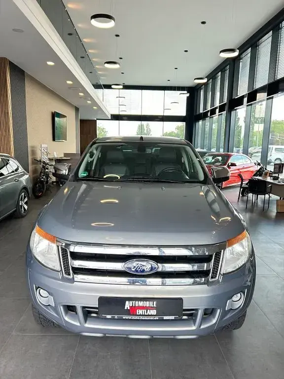 Gebraucht Ford Ranger Limited 150 PS (110 kW) 2016 Silber Pickup