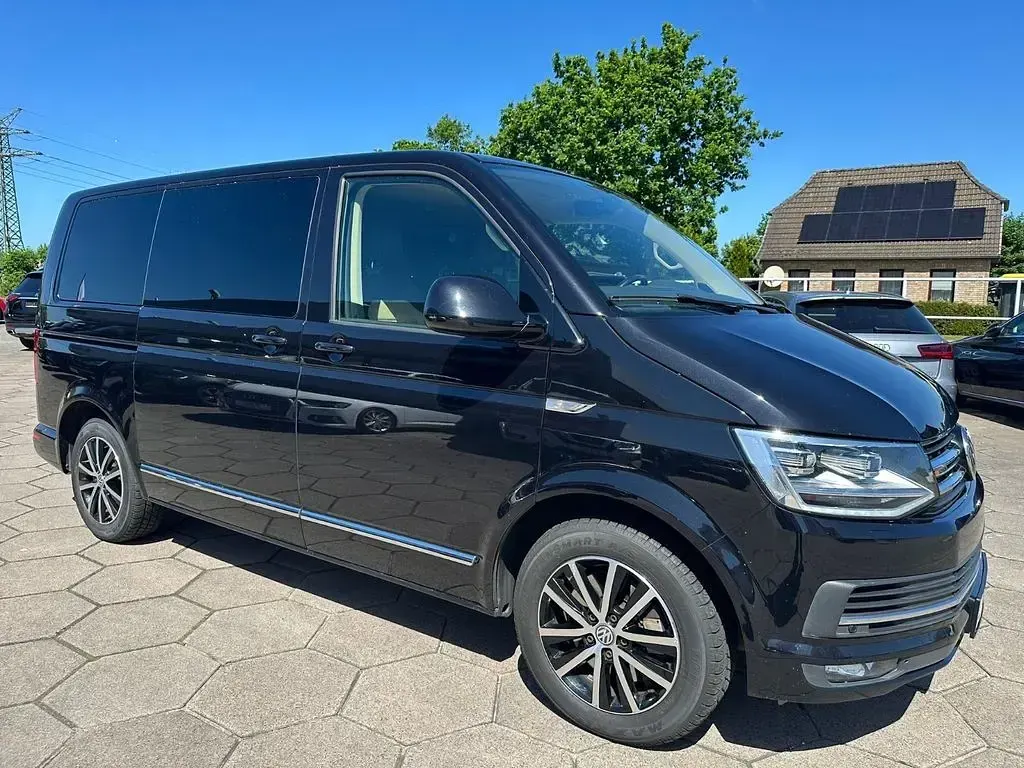 Gebraucht VW Multivan Highline 204 PS (150 kW) 2015 Schwarz Van / Kleinbus