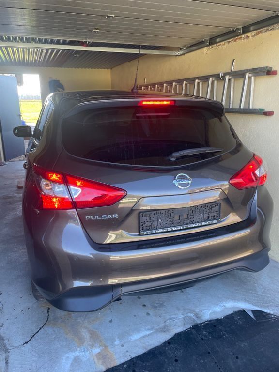 Braun Gebraucht 2016 Nissan Pulsar N-Connecta Limousine | 9.300 € (Fairer Preis) - Bild 1/4