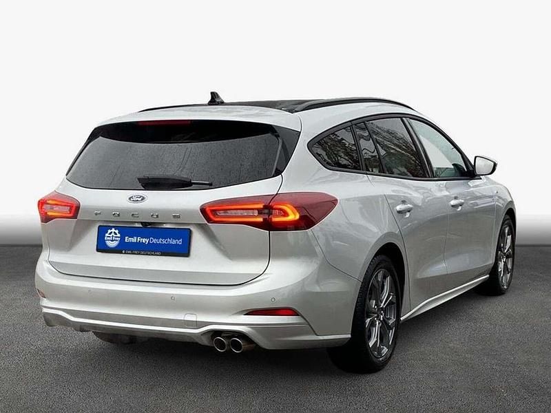 Gebraucht Ford Focus ST-Line X 155 PS (114 kW) 2024 Moondust silber metallic Kombi