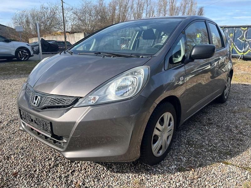 Gebraucht Honda Jazz S 90 PS (66 kW) 2011 Silber Kleinwagen